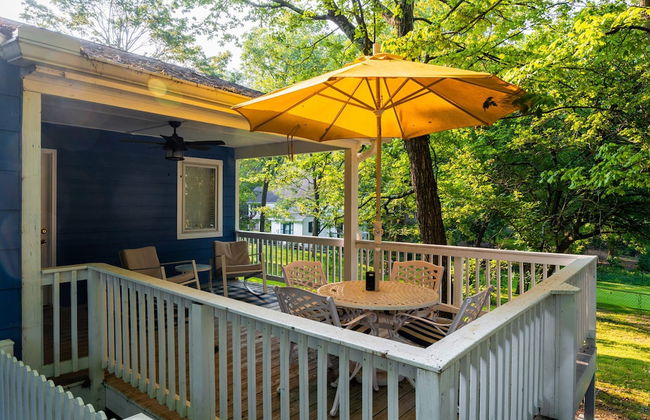 Serene 3BR Home in Historic Downtown Norcross - Foto 2