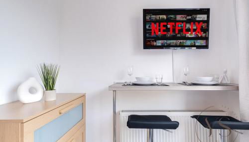 Modern Studio 2C in Longton Near Alton Towers with Wi-Fi and Smart TV - Foto 1