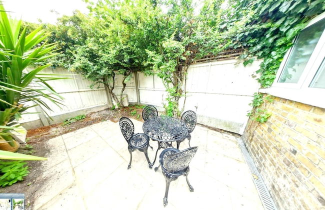 Charming 2-bed House in London - Foto 13