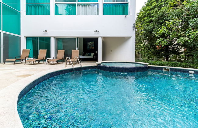 White House by Vimex - Photo 18