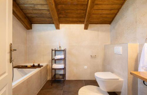 Villa Cavalleria Rusticana with heated pool and vineyard - Photo 63