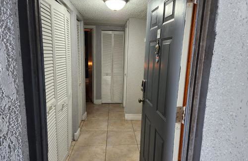Beautiful 2-Bedroom Condo Near Universal and other Orlando Attractions, King Bed & Wi-Fi - Foto 28