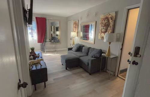 Cozy 2BR By Norfolk Base & Beach - Foto 8