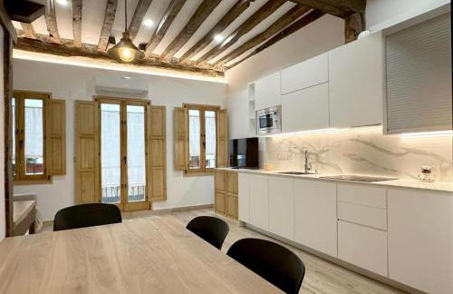 El Patio de Vespasiano- San Juan- vistas al ayuntamiento junto al puerto - Foto 8