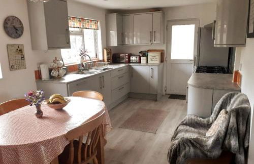 Entire house near beaches, footpaths, dog friendly - Foto 2