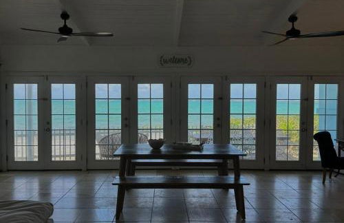 Moeʻuhane Kai Beach Front Home - Photo 51