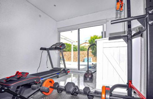 Gorgeous Home In Alénya - Foto 8