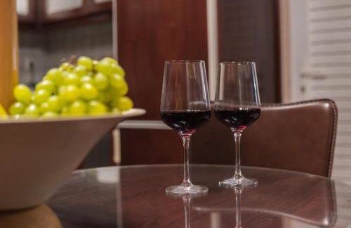 Dana's Luxury Maisonette - Photo 30