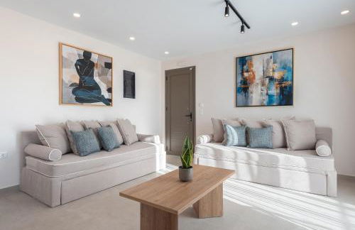 Alysos Luxurious Apartments - Photo 41