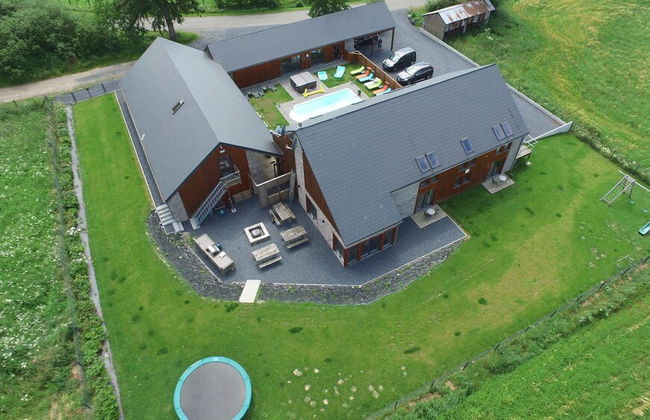 Villa With Heated Outdoor Pool and Sauna - Photo 48