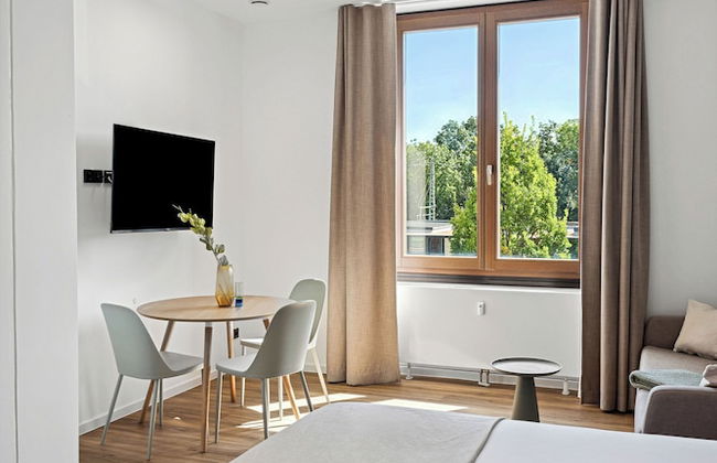 Limehome Memmingen Maximilianstraße - Foto 46