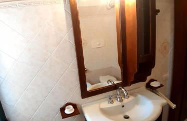 La casa nel borgo, in a cozy charming village, 15 min to Beach, Small pets welcome - Foto 19