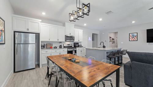 Sporty Spot - Hot Tub - Walk to AT&T Stadium - Foto 3