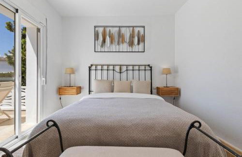 Villa Roco Marbella private pool and sea view - Photo 27