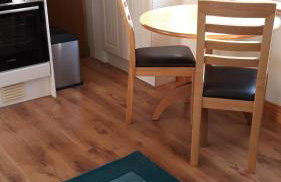 Little Burbank - Foto 15