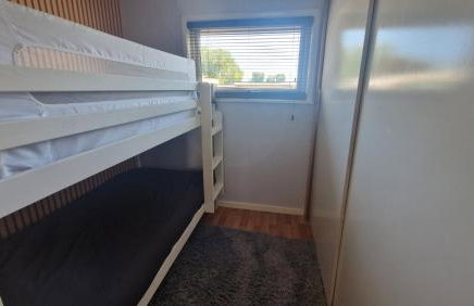 The Lucky 7 - Photo 7