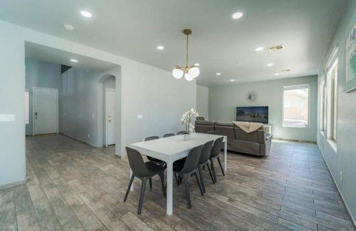 The Tranquil Retreat Heated Pool HotTub Sauna BBQ - Foto 41