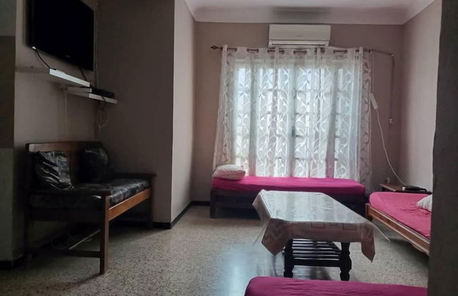 F2 bien équipé en centre-ville de Béjaïa - Photo 6