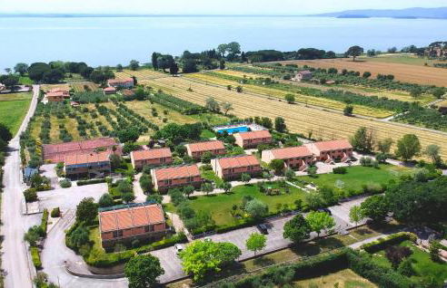 Stunning Apartment In San Feliciano - Foto 13