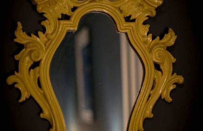 JOIVY Unique Royal Mile Apt - Relive Music History - Foto 20