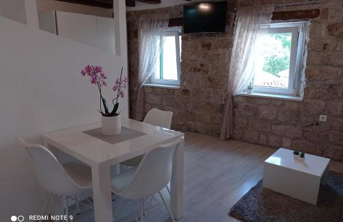 Studio Makala - Photo 12