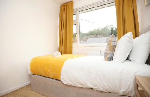 Gainsborough Place By N And N Stays Ltd, Perfect Location for Contractors and Corporate stays, Close to Cardiff Bay Area, Private Parking and fast Wifi - Foto 32