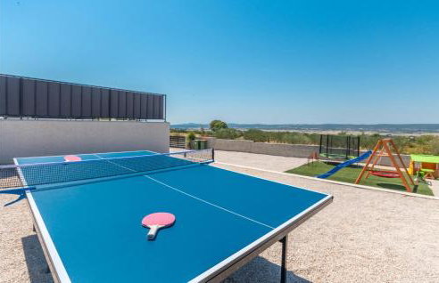 Cozy Home In Tinj With Wifi - Foto 16