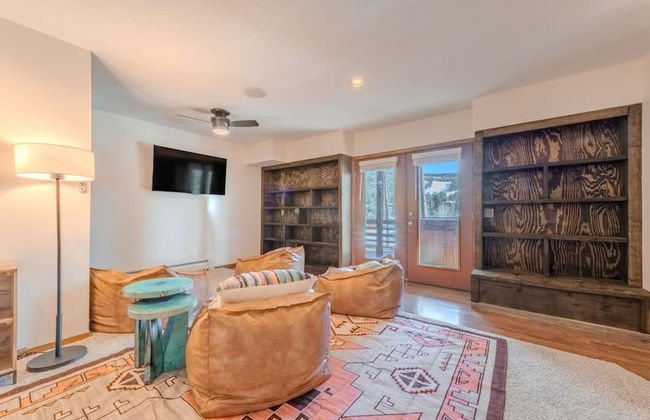 Grand Angel Fire Mountain Luxury ski Chalet - Photo 30