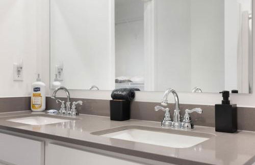 Modern Luxury Retreat Westfield- Near Grand Park - Foto 48