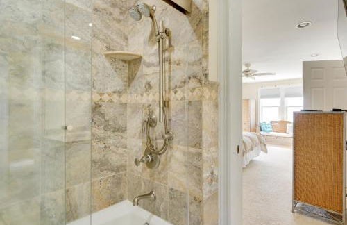 Steps to Boardwalk Group Getaway in Ventnor City - Foto 24