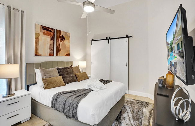 The Grand Luxe 8BR Villa w Pool and Basketball - Foto 13