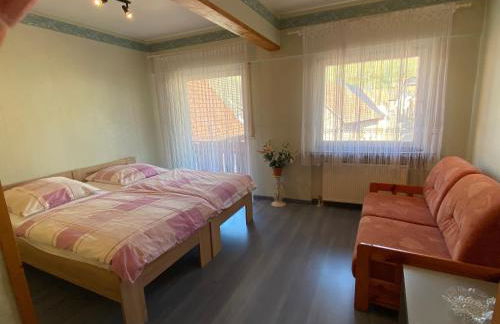 Ferienhaus im schönen Winzerdorf Kirschroth mit Sonnenterrasse und Wintergarten - Foto 7