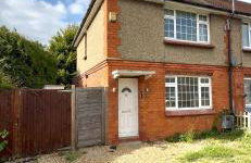 Rushden Home - Perfect for Contractors - Free Parking - Sleeps 5 - Garden - Netflix and HDR TV - Foto 9