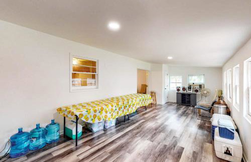 Steps to Chesapeake Bay! Callaway Drive Retreat - Foto 26