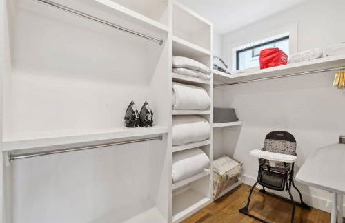 2mi Downtown Hot Tub Balcony 4 King Beds - Foto 15