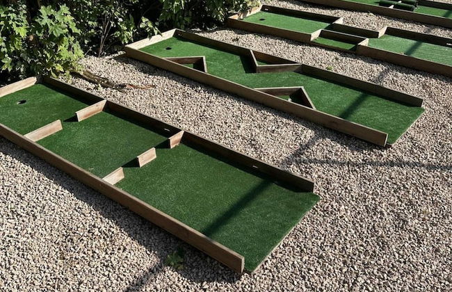 Magnificent Luxury Chateau in Vast Garden with Sauna & Hot Tubs - Photo 80