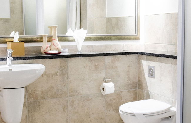 Strand Pavilion - Photo 33