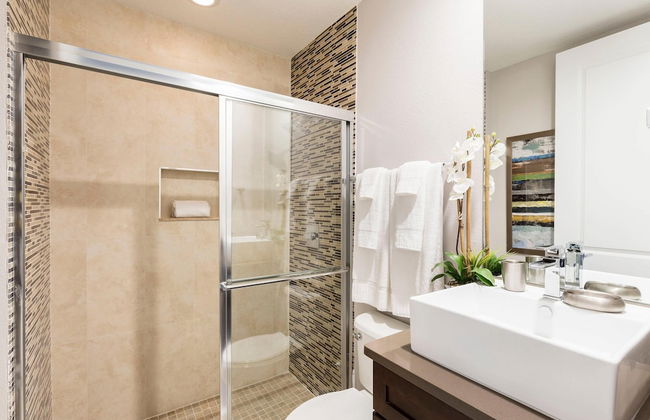 2 BR 2 BA Luxury Villa 5min Disneyworld BBQ - Foto 13