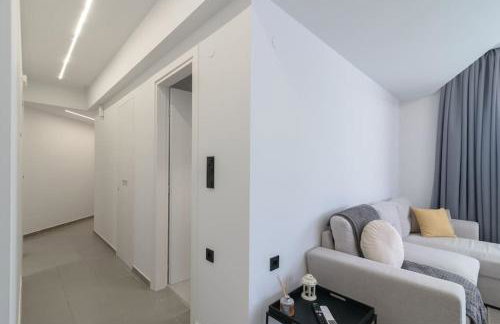 Onar Elegant Beachside Home - Foto 34