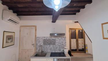 La casa di Dino ,pari - Foto 4, stove