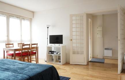 Paris Apartment Close to Eiffel Tower and Metro - Foto 6