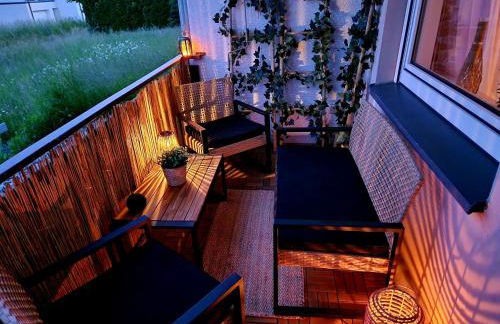 Sonnenhang im Boho-Stil mit Balkon, 500m zum See, 2 Schlafzimmer - Photo 4