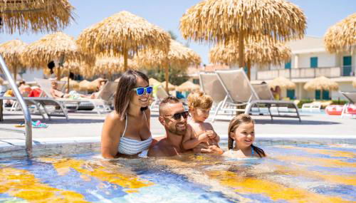 Summer Time Family Resort - Photo 5