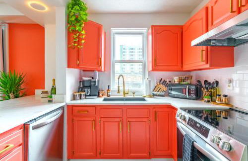 Jungle House Luxury Homes - Columbus Downtown Short North - Steps to Convention Center & Nationwide Arena - Sleeps up to 8 - Free Parking - Over 5,800 Five Stars - Foto 42