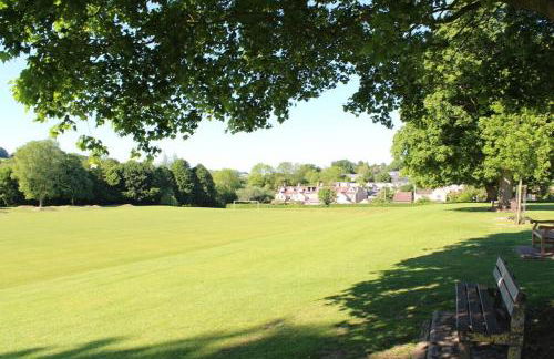 Stunning, Large Chapel, Nr Bath - Foto 10