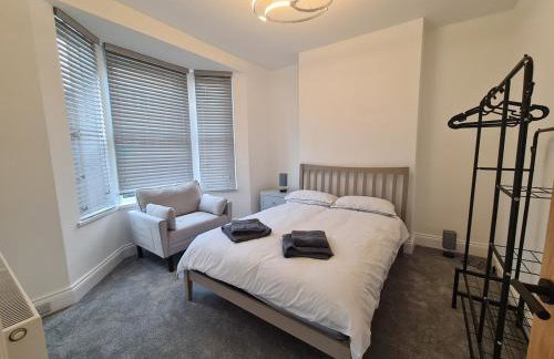 Pearce House-Brand New 3 bed-Sleeps 6-Garden - Foto 32