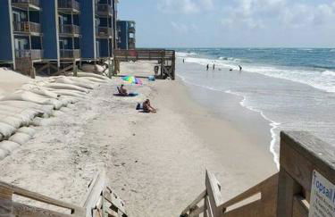 The Lookout: Tranquil Beachfront Condo - Foto 15