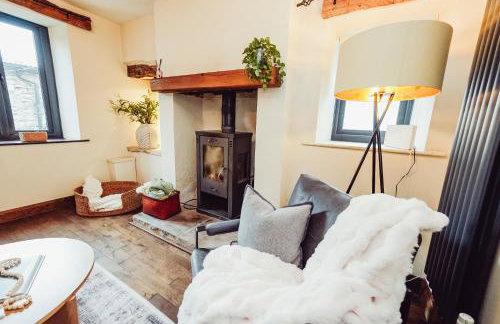 Cottage near Matlock Bath & Cromford - Photo 13