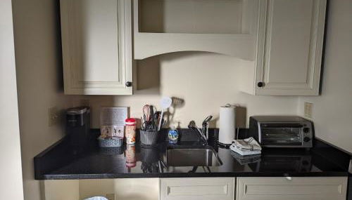 Riverfront 2nd floor with balcony Sheepscot Harbour Vacation Club Studio #210 - Foto 4