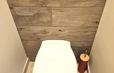 Genas Azieu - Le Chalet, La Bastide, Le Loft, Le Mas et la Paillote - Foto 20